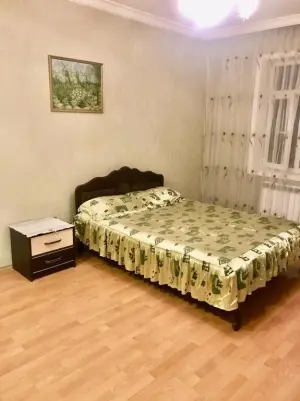 Бакы, старое здание 3 комната, арендовать, 141 м²  , Нәриманов рајону