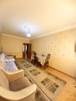 Бакы, старое здание 3 комната, продажа, 55 м²  , Бинәгәди рајону, Биләҹәри гәс.