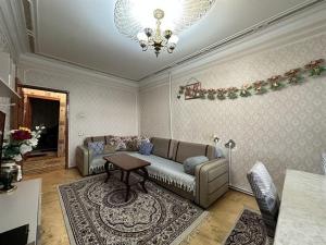 Бакы, старое здание 2 комната, продажа, 65 м²  , Сабунчу рајону, Бакыханов гәс.