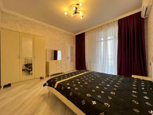 Бакы, новостройка 3 комната, арендовать, 110 м²  , Јасамал рајону, Јасамал гәс.