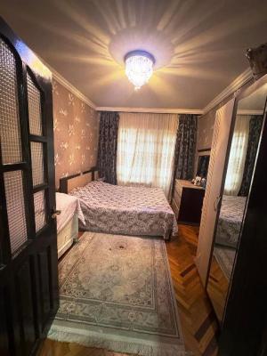 Бакы, старое здание 2 комната, продажа, 65 м²  , Низами рајону