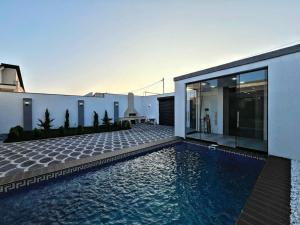 Бакы, садовый домик 4 комната, продажа, 160 м² , 4 сот , Хәзәр рајону, Шүвәлан