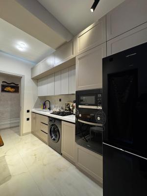 Бакы, новостройка 3 комната, продажа, 90 м²  , Сәбаил рајону, Бадамдар гәс.