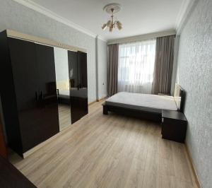 Бакы, старое здание 3 комната, продажа, 96 м²  , Хәтаи рајону, Ахмедлы