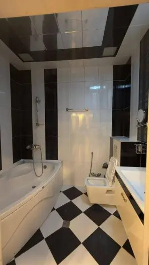 Бакы, старое здание 3 комната, арендовать, 150 м²  , Нәсими рајону