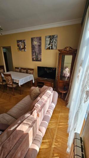 Бакы, старое здание 2 комната, арендовать, 60 м²  , Јасамал рајону, Јасамал гәс.