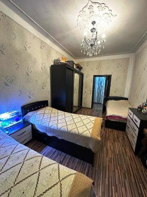 Бакы, старое здание 3 комната, продажа, 70 м²  , Низами рајону, 8-ҹи километр