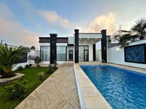 Бакы, садовый домик 4 комната, продажа, 160 м² , 4.5 сот , Хәзәр рајону, Шүвәлан