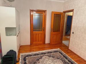 Бакы, старое здание 4 комната, продажа, 100 м²  , Сабунчу рајону, Бакыханов гәс.