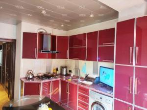 Бакы, старое здание 3 комната, продажа, 90 м²  , Бинәгәди рајону, 8-ҹи микрорајон