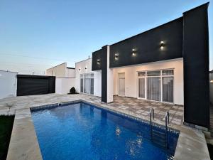 Бакы, садовый домик 4 комната, продажа, 155 м² , 3.3 сот , Хәзәр рајону, Шүвәлан