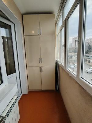 Бакы, старое здание 3 комната, арендовать, 80 м²  , Јасамал рајону