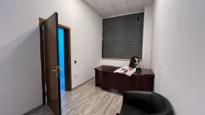 Бакы, офис 5 комната, арендовать, 210 м²  , Јасамал рајону, Јасамал гәс.