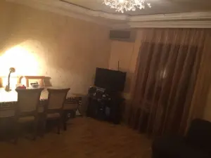 Бакы, старое здание 2 комната, продажа, 38 м²  , Сәбаил рајону, Бадамдар гәс.