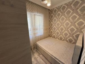 Бакы, новостройка 3 комната, арендовать, 50 м²  , Сураханы рајону, Јени Ҝүнәшли гәс.