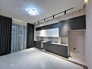 Бакы, садовый домик 4 комната, продажа, 230 м² , 5.5 сот , Хәзәр рајону, Мәрдәкан