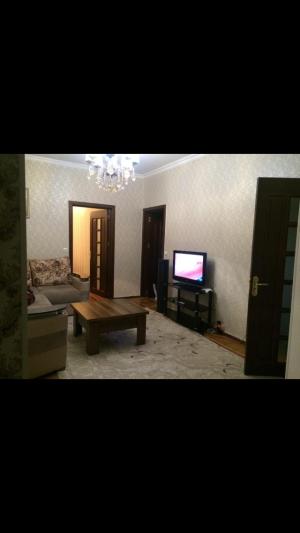 Бакы, старое здание 2 комната, арендовать, 45 м²  , Нәсими рајону, 5-ҹи микрорајон