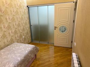 Бакы, новостройка 4 комната, арендовать, 110 м²  , Бинәгәди рајону, 6-ҹы микрорајон