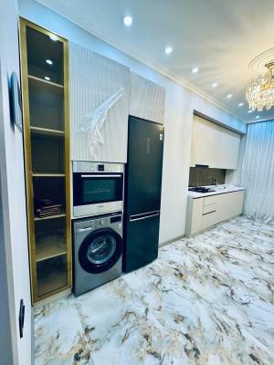 Бакы, новостройка 4 комната, арендовать, 156 м²  , Јасамал рајону