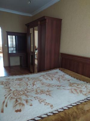 Бакы, старое здание 2 комната, посуточная аренда, 47 м²  , Нәриманов рајону