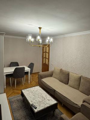 Хырдалан, старое здание 2 комната, продажа, 50 м²  