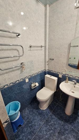 Бакы, старое здание 2 комната, арендовать, 60 м²  , Јасамал рајону, Јасамал гәс.