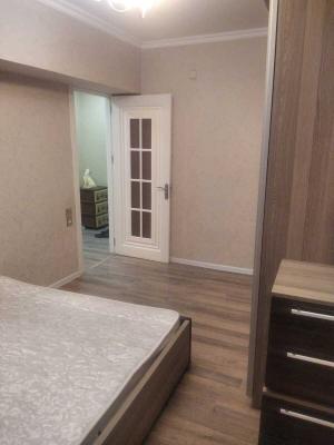 Бакы, старое здание 2 комната, арендовать, 50 м²  , Низами рајону