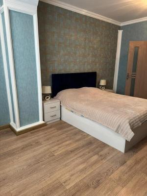 Бакы, старое здание 3 комната, продажа, 76 м²  , Сәбаил рајону