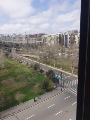 Бакы, офис 5 комната, продажа, 240 м²  , Нәсими рајону