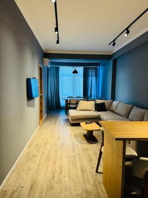 Бакы, новостройка 2 комната, посуточная аренда, 70 м²  , Хәтаи рајону, Ағ шәһәр