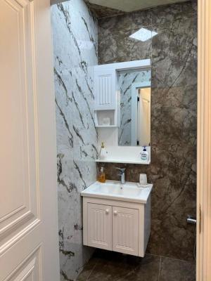 Хырдалан, новостройка 3 комната, арендовать, 70 м²  