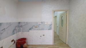 Бакы, старое здание 3 комната, продажа, 80 м²  , Низами рајону, 8-ҹи километр