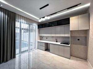 Бакы, садовый домик 4 комната, продажа, 150 м² , 3.5 сот , Хәзәр рајону, Шүвәлан
