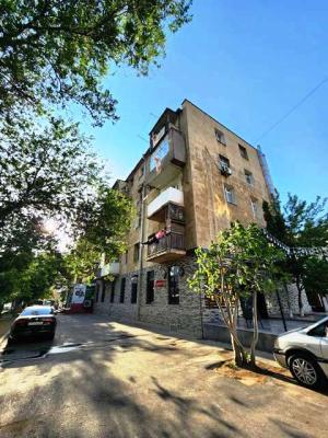 Бакы, старое здание 3 комната, продажа, 62 м²  , Низами рајону, 8-ҹи километр