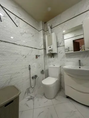 Бакы, старое здание 3 комната, продажа, 85 м²  , Сабунчу рајону, Бакыханов гәс.