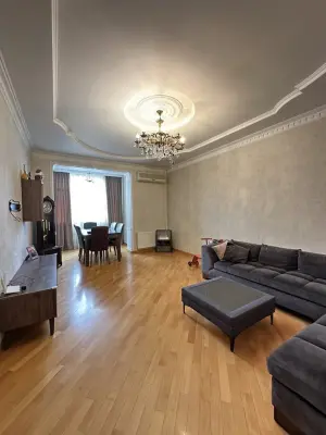 Бакы, старое здание 3 комната, продажа, 85 м²  , Сабунчу рајону, Бакыханов гәс.