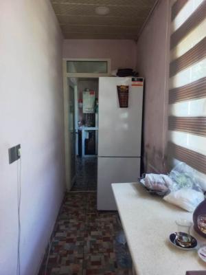 Бакы, старое здание 3 комната, продажа, 60 м²  , Бинәгәди рајону, 8-ҹи микрорајон