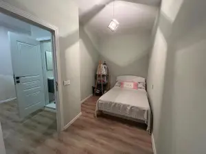 Бакы, старое здание 2 комната, посуточная аренда, 69 м²  , Сәбаил рајону