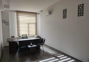 Бакы, офис 4 комната, арендовать, 168 м²  , Нәсими рајону