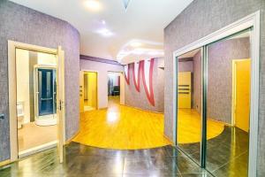 Бакы, новостройка 4 комната, посуточная аренда, 220 м²  , Нәсими рајону