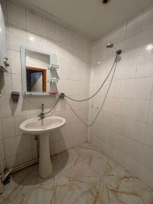 Бакы, старое здание 3 комната, продажа, 85 м²  , Низами рајону, 8-ҹи километр