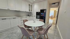 Бакы, новостройка 2 комната, арендовать, 80 м²  , Нәриманов рајону