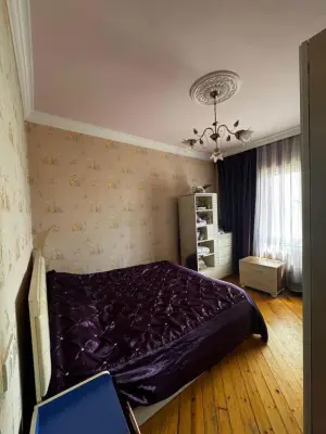 Бакы, старое здание 4 комната, продажа, 110 м²  , Сураханы рајону, Гарачухур гәс.