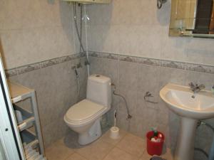 Бакы, старое здание 2 комната, арендовать, 65 м²  , Сәбаил рајону