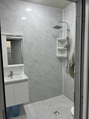 Хырдалан, новостройка 2 комната, арендовать, 55 м²  