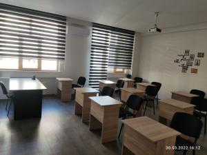 Бакы, офис 4 комната, арендовать, 168 м²  , Нәсими рајону