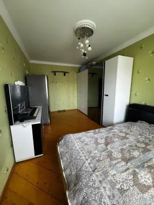 Бакы, старое здание 4 комната, продажа, 110 м²  , Сураханы рајону, Гарачухур гәс.