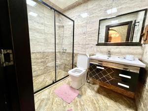 Бакы, новостройка 3 комната, арендовать, 125 м²  , Јасамал рајону, Јасамал гәс.