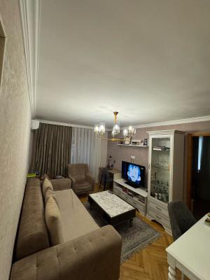 Хырдалан, старое здание 2 комната, продажа, 50 м²  