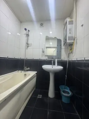 Бакы, старое здание 2 комната, продажа, 60 м²  , Сабунчу рајону, Бакыханов гәс.